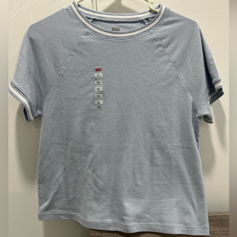 Levi’s Top